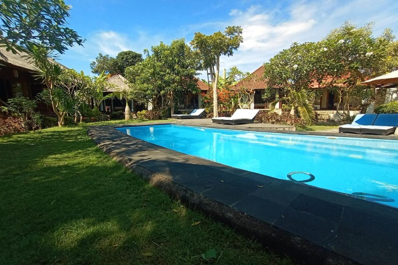 Rigils Lembongan Bungalow Exterior photo