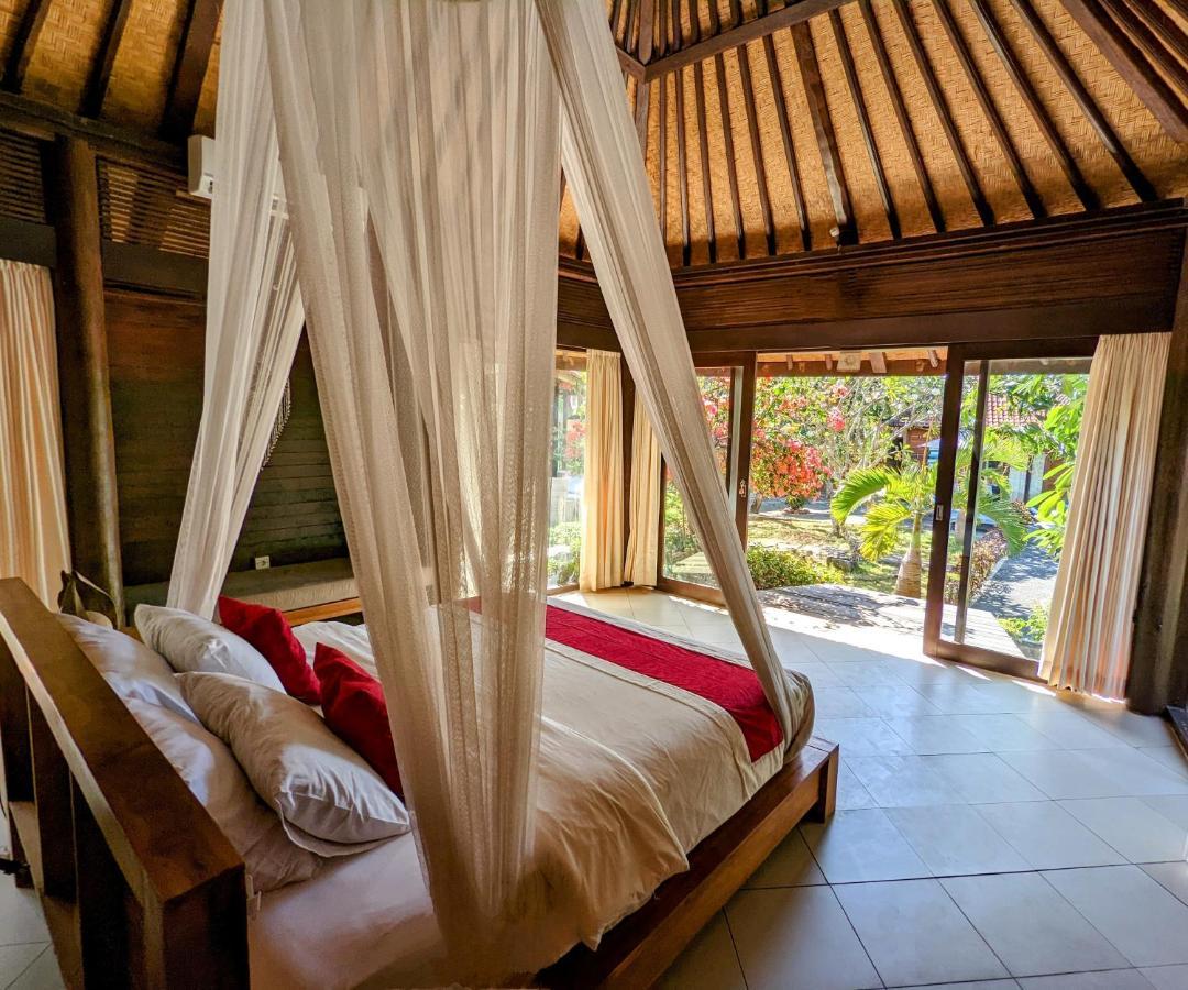 Rigils Lembongan Bungalow Exterior photo